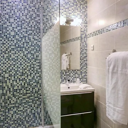 Univers Otel Carpentras