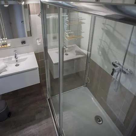 Univers Hotel